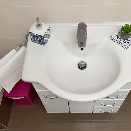 Candiani E2 Trilocale 2 Livelli Daire