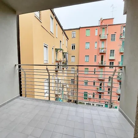 Candiani E2 Trilocale 2 Livelli Milano